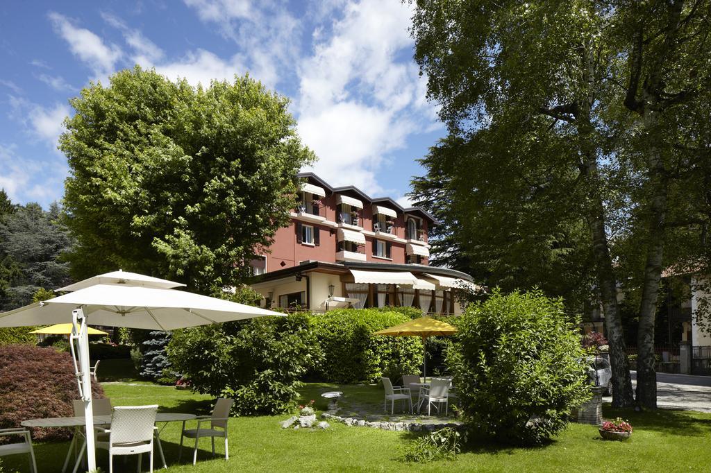 Albergo Milano Snc Lanzo dʼIntelvi エクステリア 写真