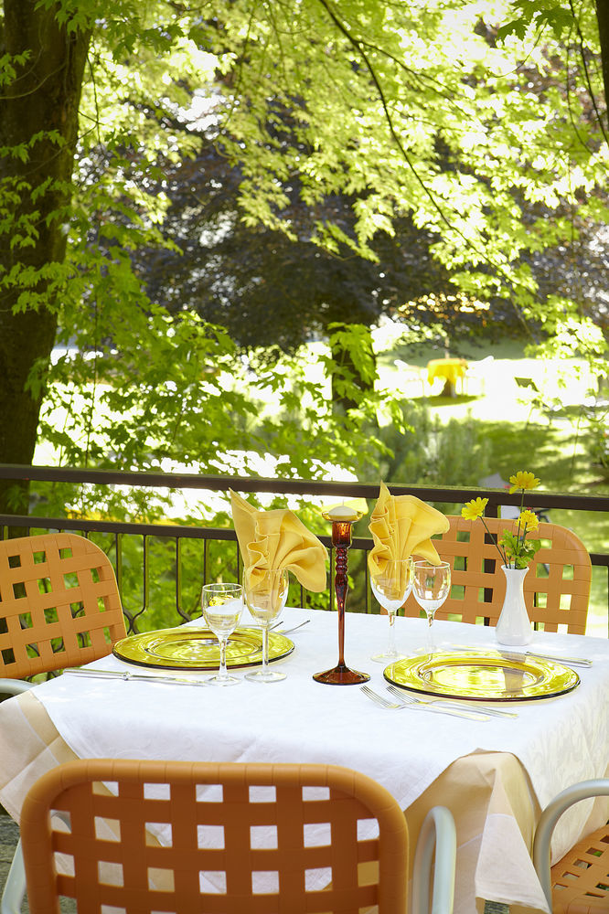 Albergo Milano Snc Lanzo dʼIntelvi エクステリア 写真